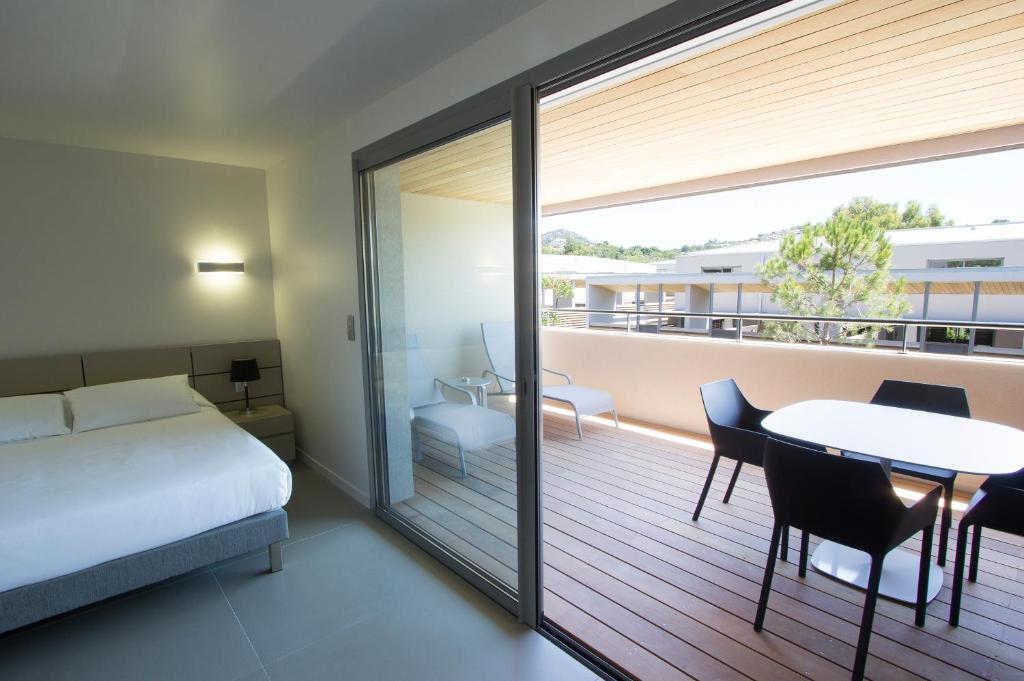 Costa Nera Apartment Porto-Vecchio  Room photo